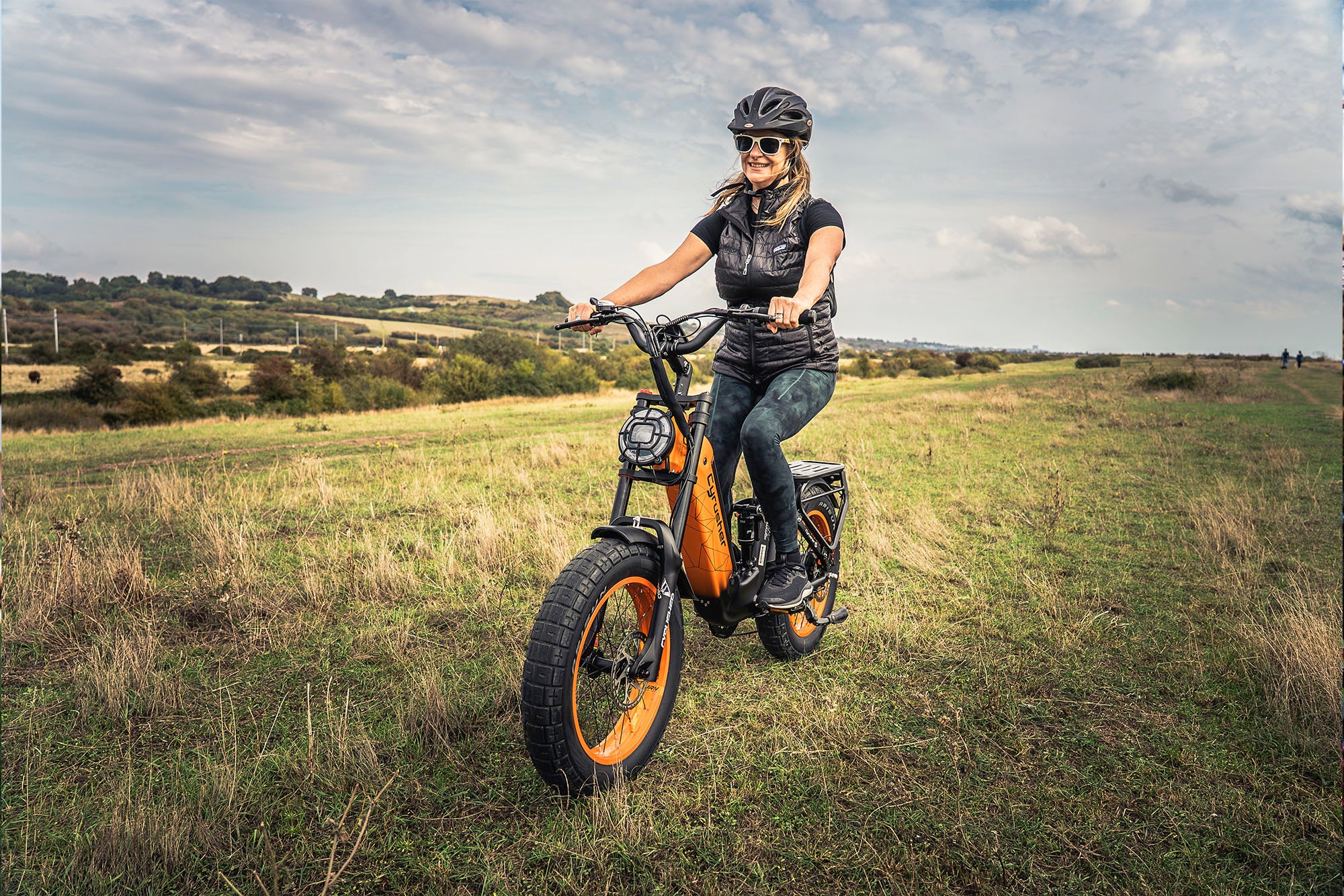 Cyrusher Kommoda 3.0 | Effortless Step-Through Ride for Total Comfort - Image 3