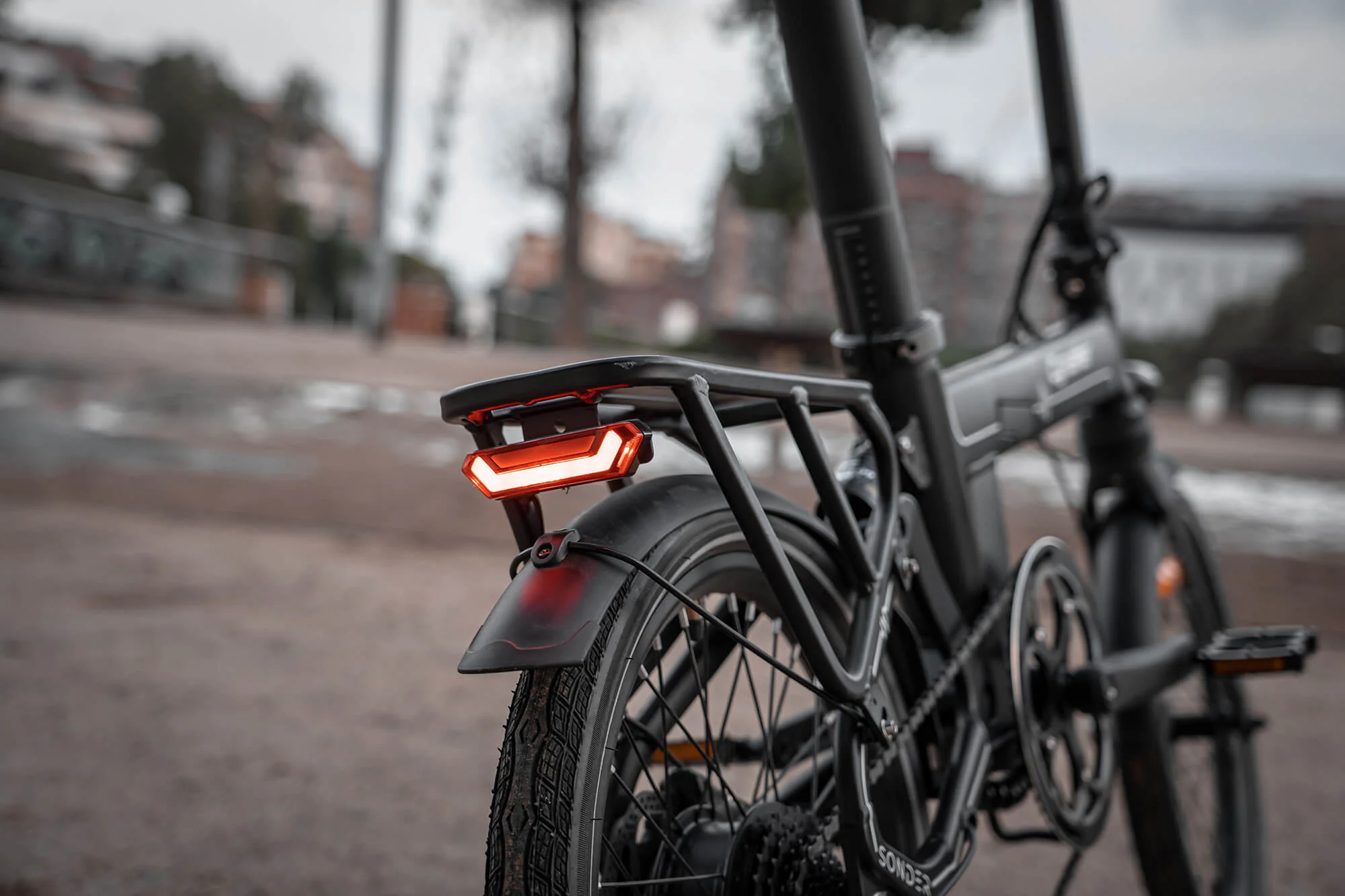 Cyrusher Sonder Folding E-Bike - Image 10