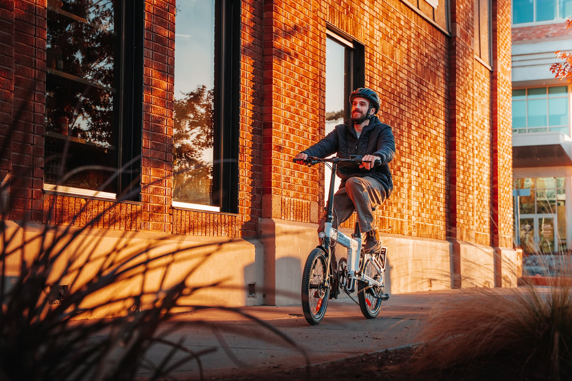 Cyrusher Sonder Folding E-Bike - Image 4