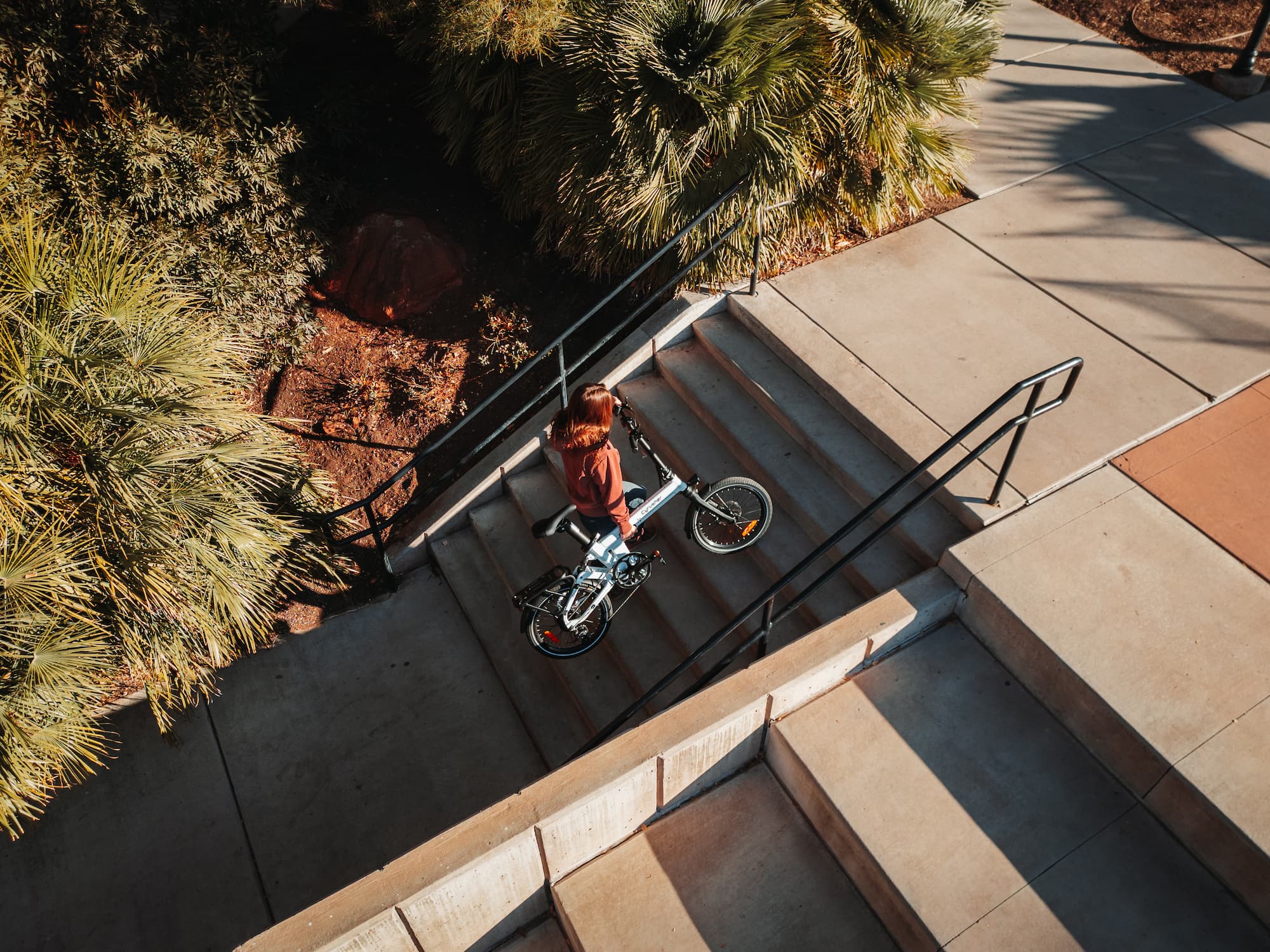 Cyrusher Sonder Folding E-Bike - Image 7